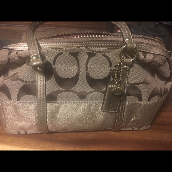 Coach Bag - Picture 7 of 7